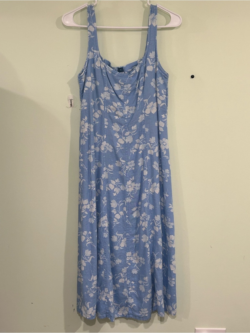 Old Navy Light Blue Floral Maxi Dress